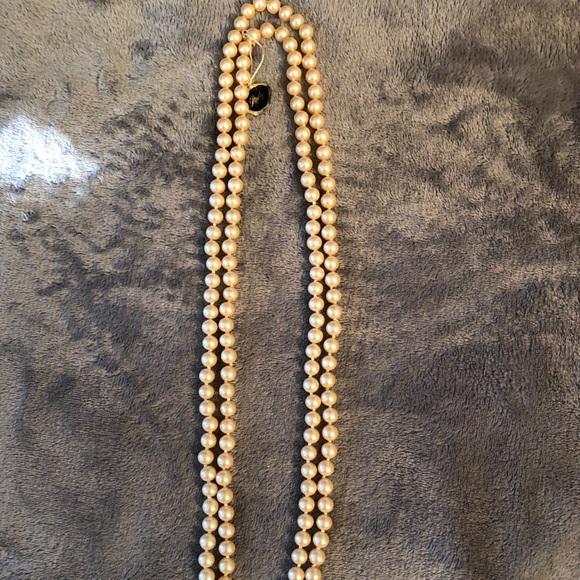 Vintage 1960’s Prestige glass pearls 54”extra long - Picture 8 of 13